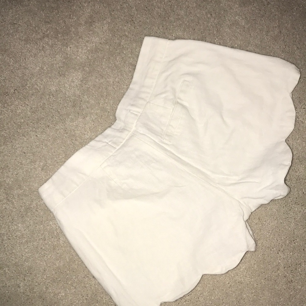 Shorts - Picture 2 of 4